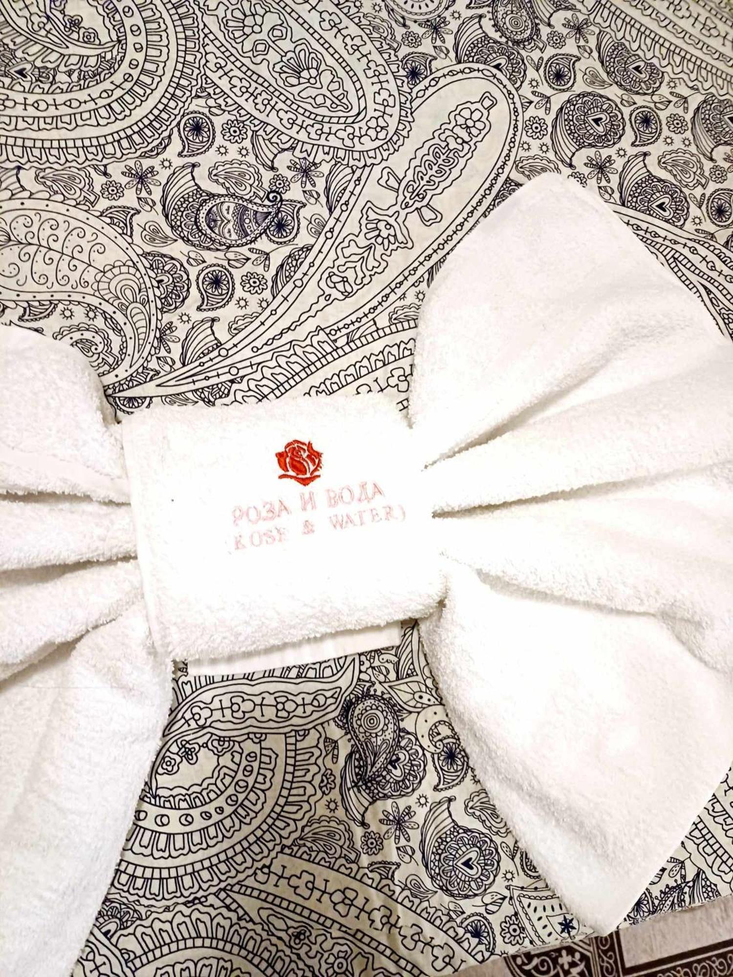 Rose & Water Guest House พาเวลบันยา ภายนอก รูปภาพ